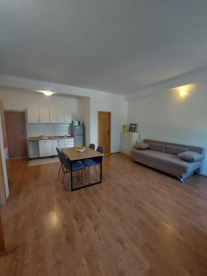 Apartments Neva Makarska Dış mekan fotoğraf