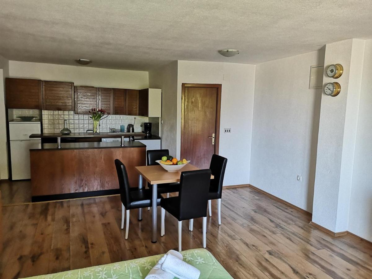 Apartments Neva Makarska Dış mekan fotoğraf
